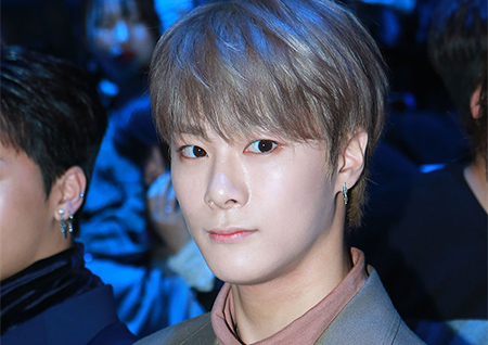 아스트로 문빈, 건강 이상으로 팀 활동 중단… "5인 체제 활동" [전문]