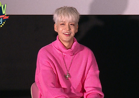 ‘섹션TV 연예통신’ 강성훈, 논란 심경 고백 “제 자신한테 실망… 팬들에게 죄송”