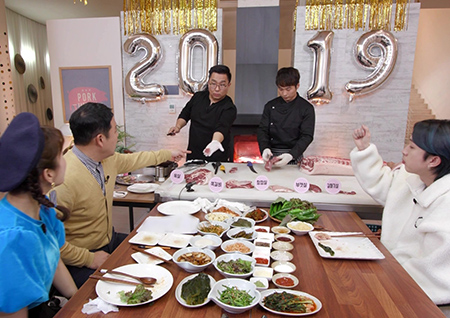 ‘마리텔 V2' 김구라, ’돼지고기 익혀 먹어야 하는가’ 정면 돌파 예고 “미디엄으로 갑시다!”