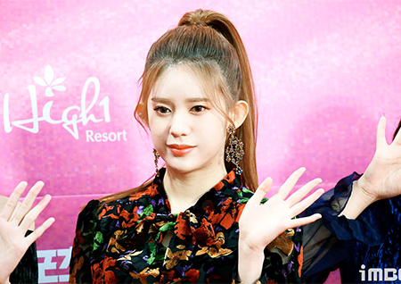 모모랜드 데이지, "데뷔 서바이벌=조작" 주장… 소속사 '반박'