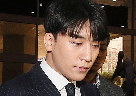 "승리, 성매매 알선+도박 혐의"…7개월 만에 檢구속영장 재청구