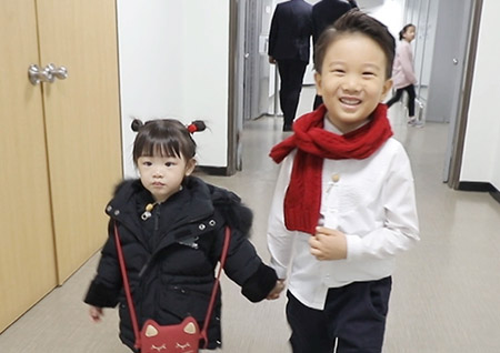 ‘슈돌’ 연예대상보다 재미있는 시상식 대기실 공개 #스윗 연우 #깜찍 잼잼 #행복 전도사