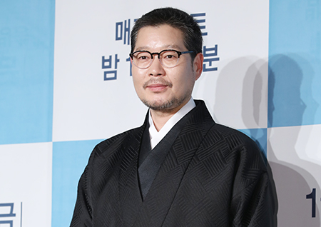 '이태원 클라쓰' 유재명 "장 회장役 노인 분장 큰 도전"