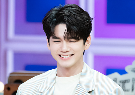 [M픽] 옹성우, 햇살 닮은 미소