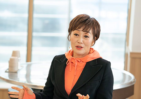 하춘화, 김수미와 뜻밖의(?) 조인성 쟁탈전?! "나에게 양보해달라"