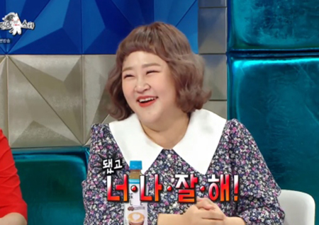 ‘라디오스타’ 홍윤화, 연예계 사모임 ‘브라자’ 공개 “박나래-양세형-양세찬 등”