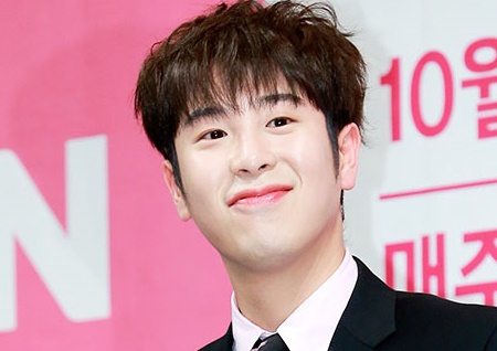 피오, '놀라운 토요일' 태도 논란→시청자 항의 빗발 "불편해"