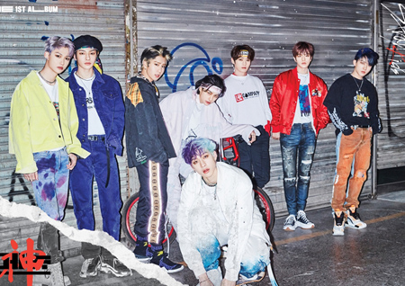 스트레이 키즈, 정규 1집 ‘GO生’ 단체&개인 티저 이미지 동시 오픈