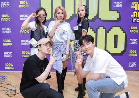 ‘아이돌 라디오’ 제아X백아연X나다, 3인 3색 매력 과시