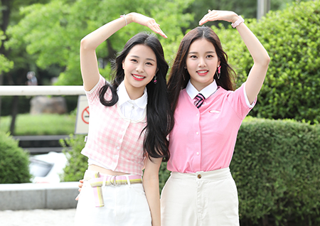 [포토] 위클리 지한-이수진, 풋풋한 하트