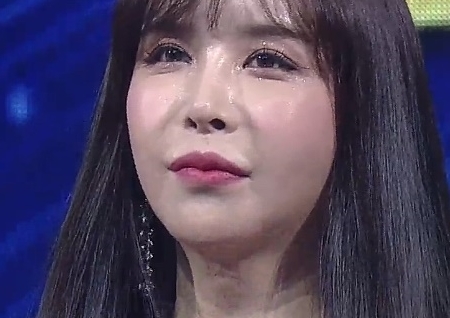 코로나19 확진자, 의료진에 진상…하리수 '격노'