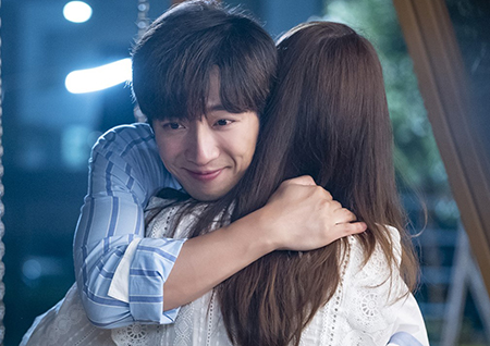 '한다다' 이민정♡이상엽, 꿀 뚝뚝 포옹 사진 공개에 관심↑