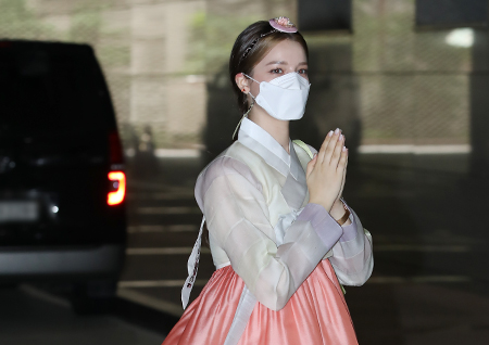 [포토] 안젤리나 다닐로바, 감탄 나오는 한복 비주얼