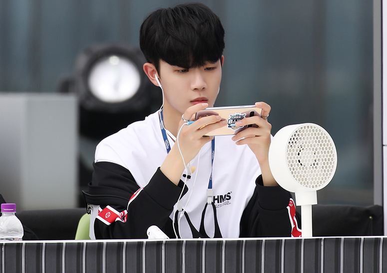 [단독포토] '아이대' 골든차일드 김동현, 하루종일 한결같은 모습