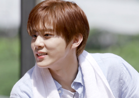 김우석, 인생이 화보… 원톱 비주얼 뽐내 (편스토랑)