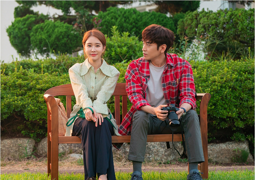 '나사스' 사진만 봐도 케미 뿜뿜, 문정혁X유인나 둘의 장르는 뭐든지 OK!