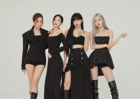 블랙핑크, 영국 오피셜 앨범차트 2위 쾌거… 오늘(10일) '쇼! 음악중심'서 컴백