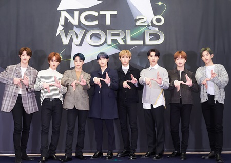 'NCT World 2.0' 이용주 PD "촬영하며 NCT 23명 모두에게 입덕" 