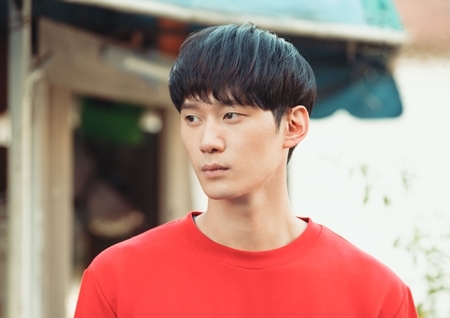 "권수현을 아시나요?"…'청춘기록'·'일억별'·'어비스' 종횡무진 변천사