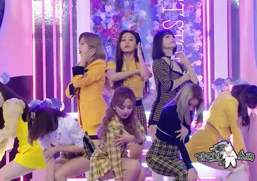 트와이스 신곡 무대 '라스'에서 첫 선 "오랜만에 관객있는 무대"