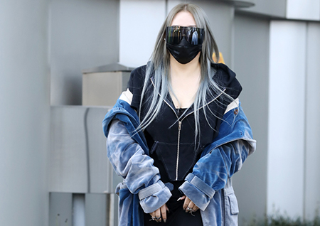 [포토] 씨엘, 파격적인 코로나 패션