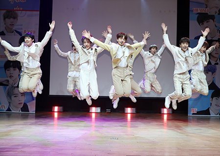 [포토] BAE173, 다같이 점프!