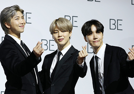 [포토] RM-지민-제이홉, 사랑해요 아미