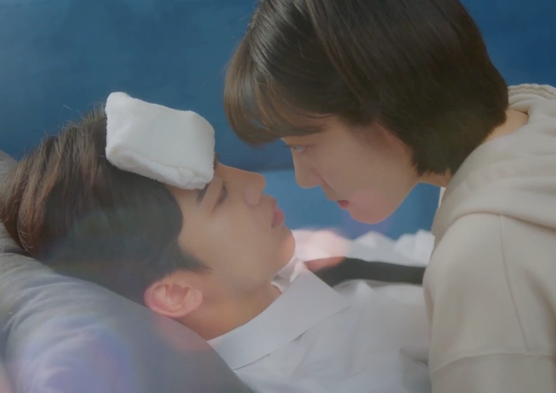 김요한♥소주연, 아슬아슬 첫 키스 포착?(아름다웠던 우리에게)