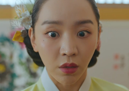 '철인왕후' 김소용, 어린시절 기억 떠올리며 "뭐지? 내 거 아닌 기억은?"