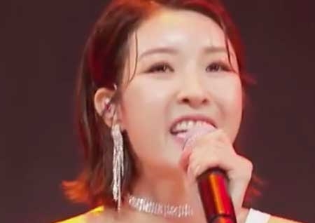 가수 진달래, '미스트롯2'서 부상투혼 맹활약 "현역부 명예 찾아"