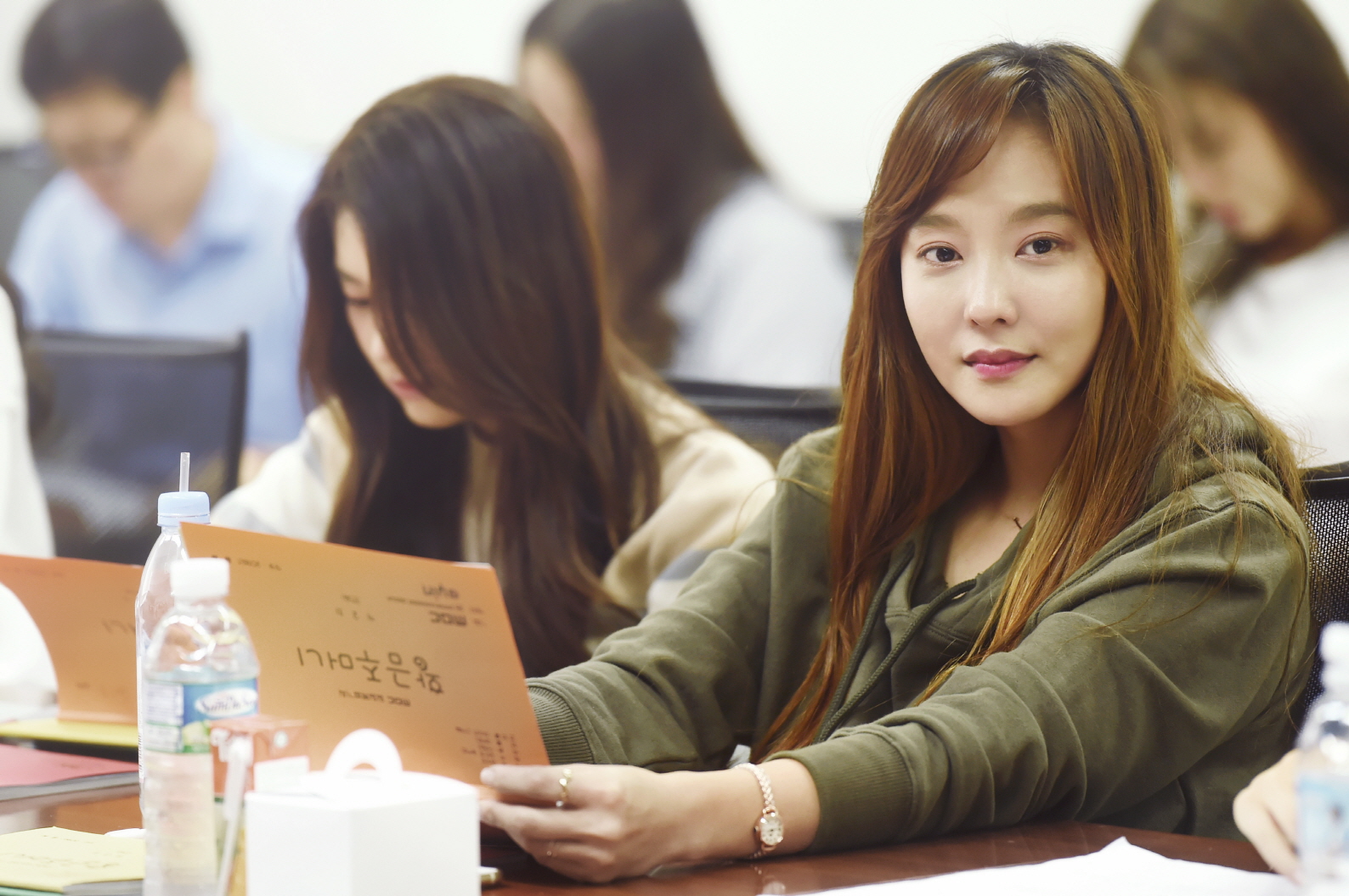 새 일일극 <황금주머니>, 대본리딩으로 보는 '개성만점 라인업'