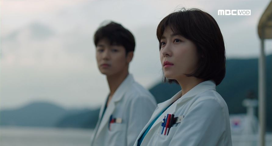 [병원선 리뷰] 하지원, 수술 성공→해고 위기→도끼질까지? ‘파란만장 의료’
