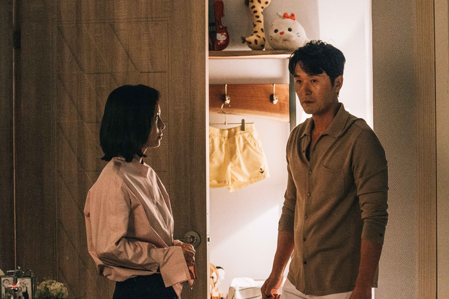 ‘이별이 떠났다’ 굳은 표정 이성재에게 정혜영이 작심한 듯 꺼내는 한마디