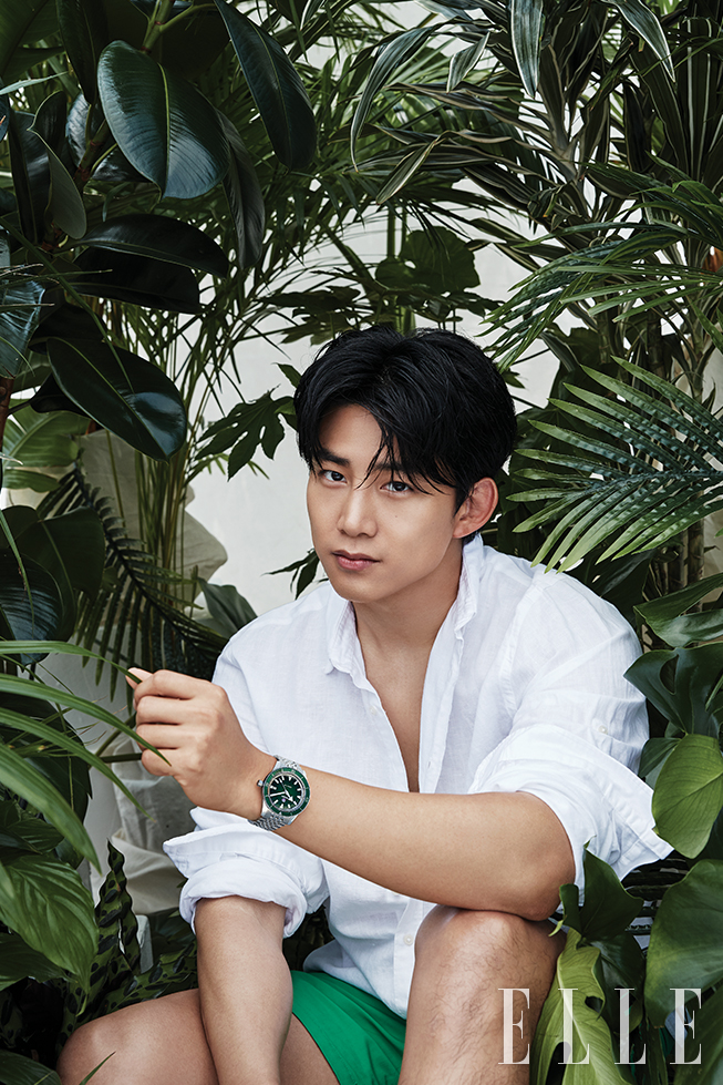 옥택연, 일과 사랑 다잡아…고화질 4컷 [화보]