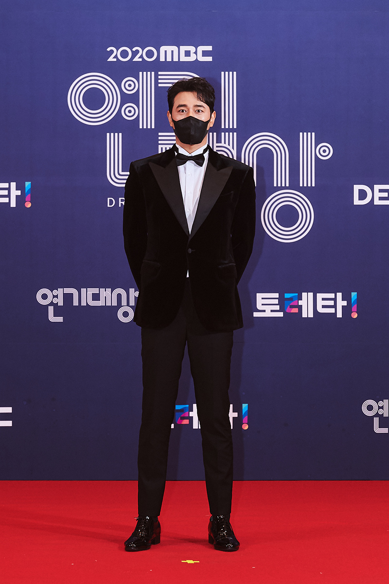[포토] 조한선, 서있기만 해도 화보