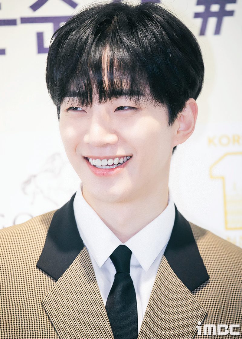 [움짤] 이준호, '우리궁 잊산' 나 아직 못잊산~