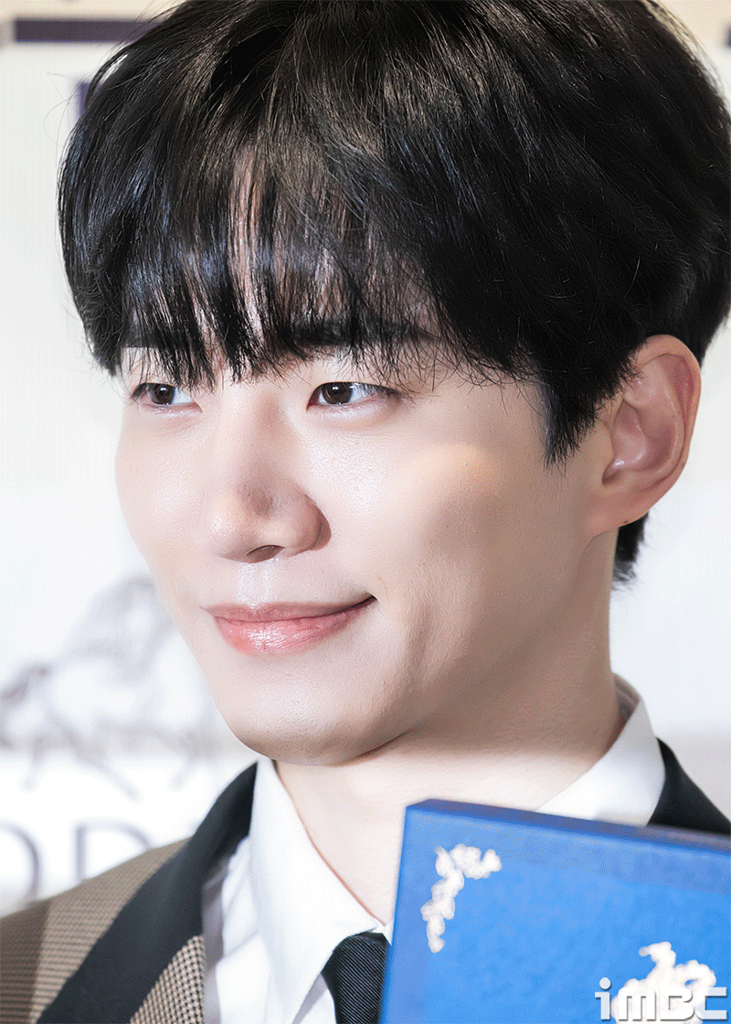 [움짤] 이준호, '우리궁 잊산' 나 아직 못잊산~