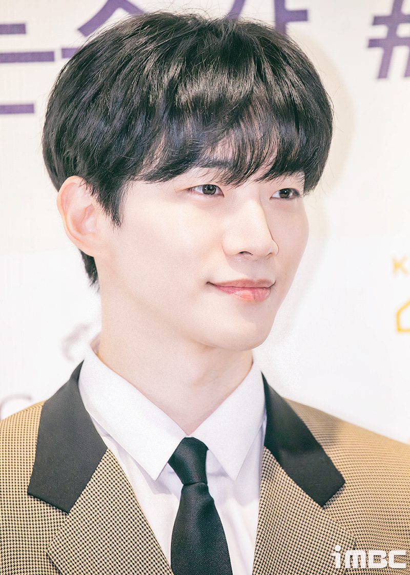 [움짤] 이준호, '우리궁 잊산' 나 아직 못잊산~
