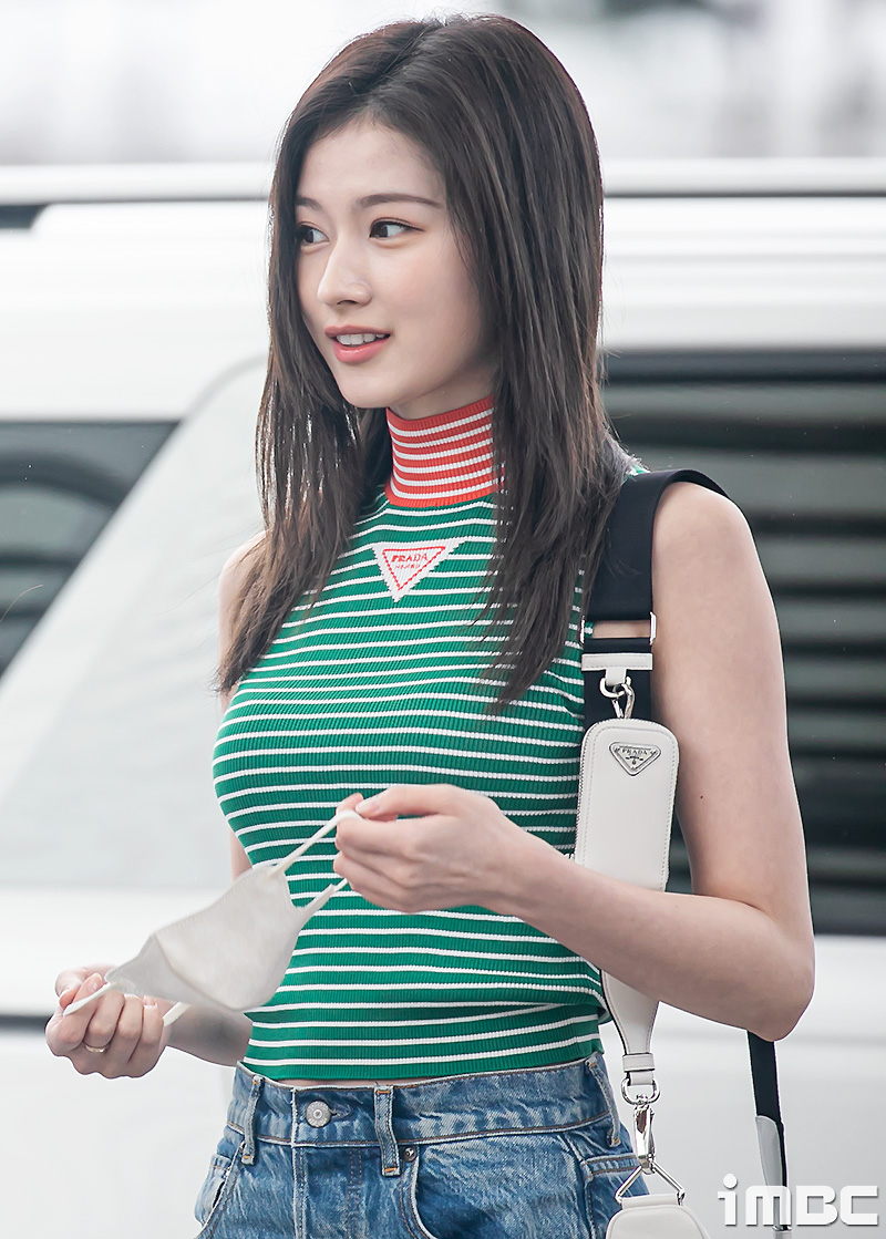 포토] 사나 없이 사나마나~
