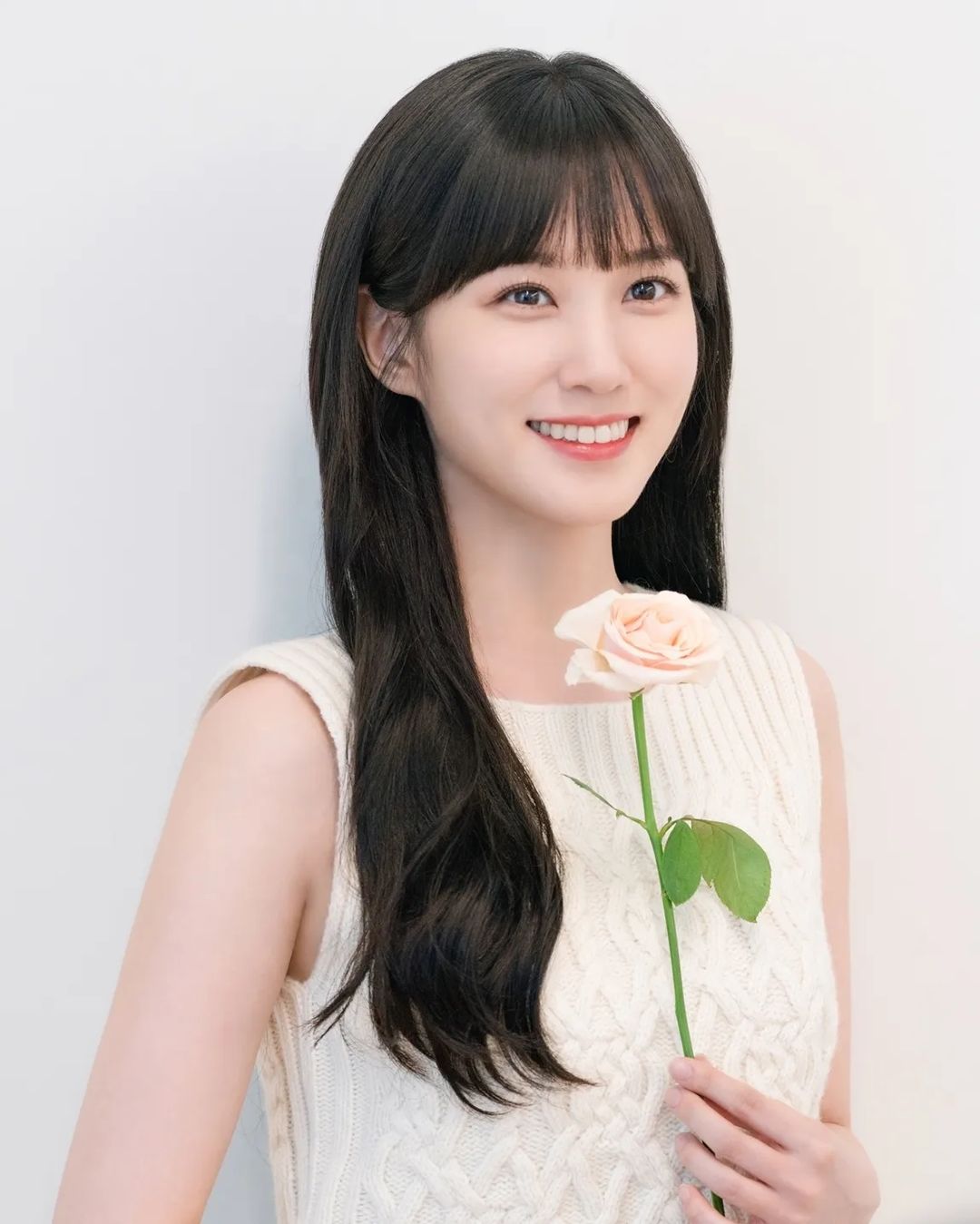 박은빈 박은빈, 긴 생머리 여신 색다른 매력 뿜뿜 [인스타]