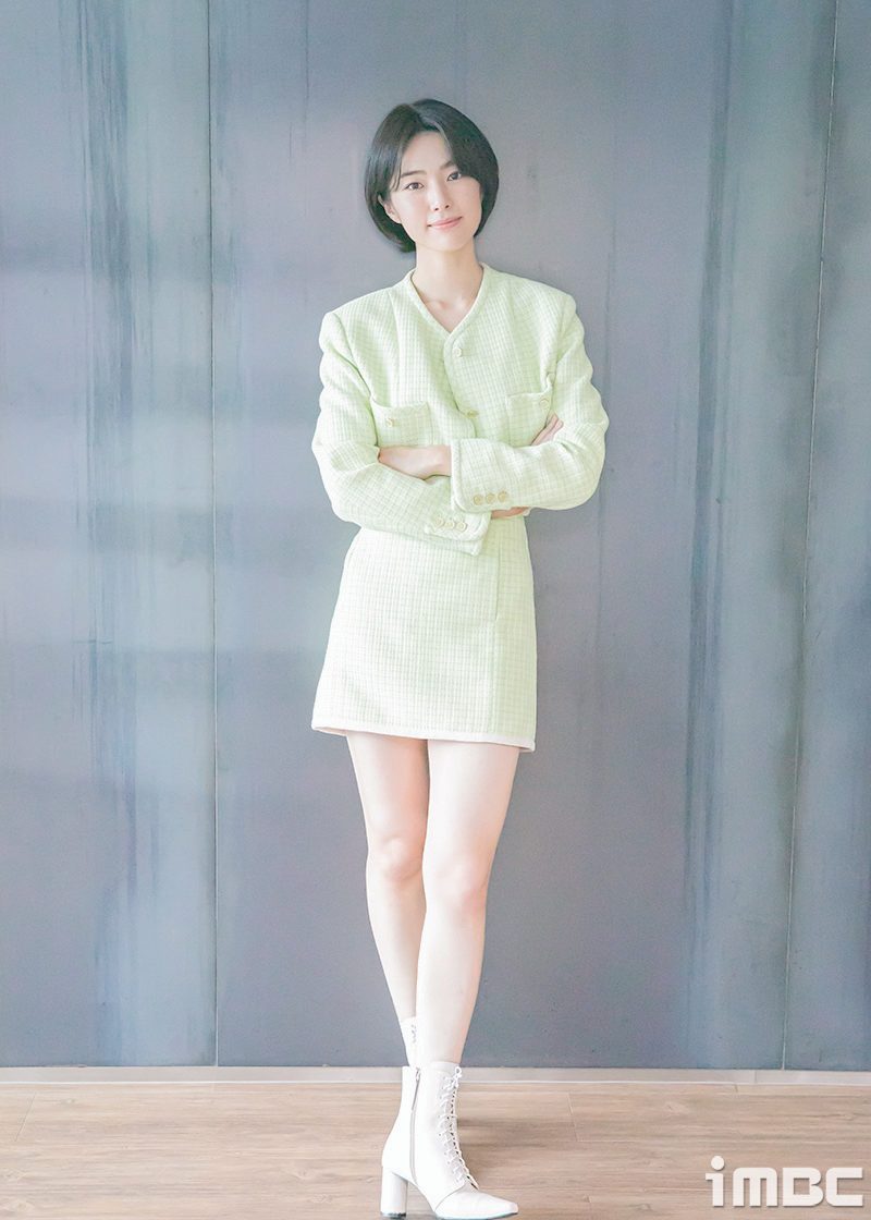 [움짤] 하영, 봄날의 화보 분위기