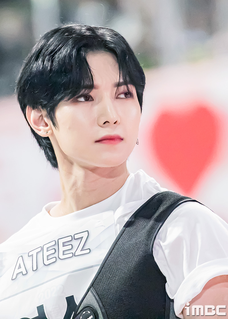 [움짤] 에이티즈 여상, 강골라스 (아육대 B하인드)