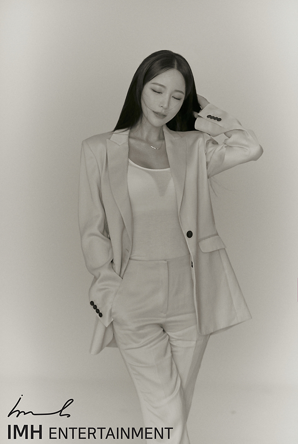 홍진영, 트로트 벗어나 발라드로…