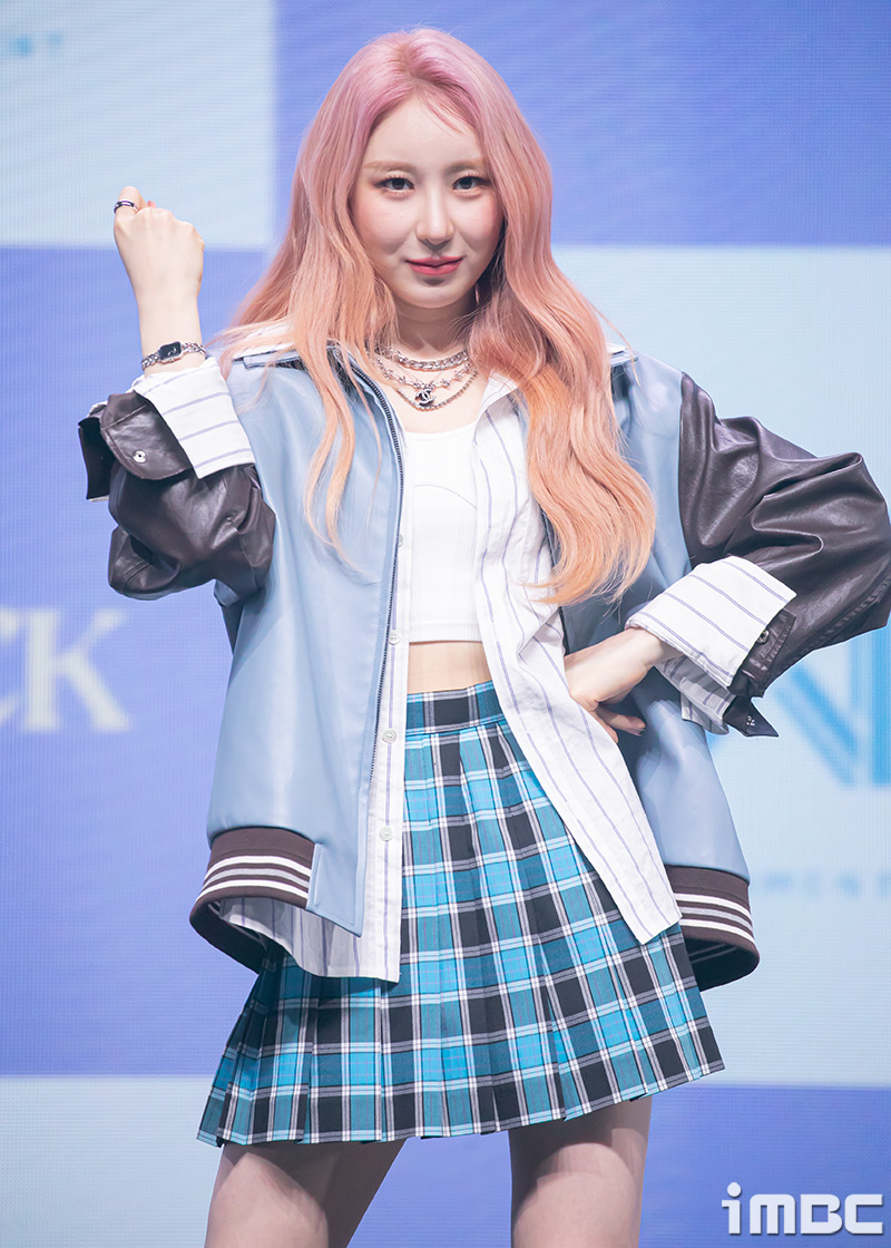 이채연, 6개월 만에 '노크'…