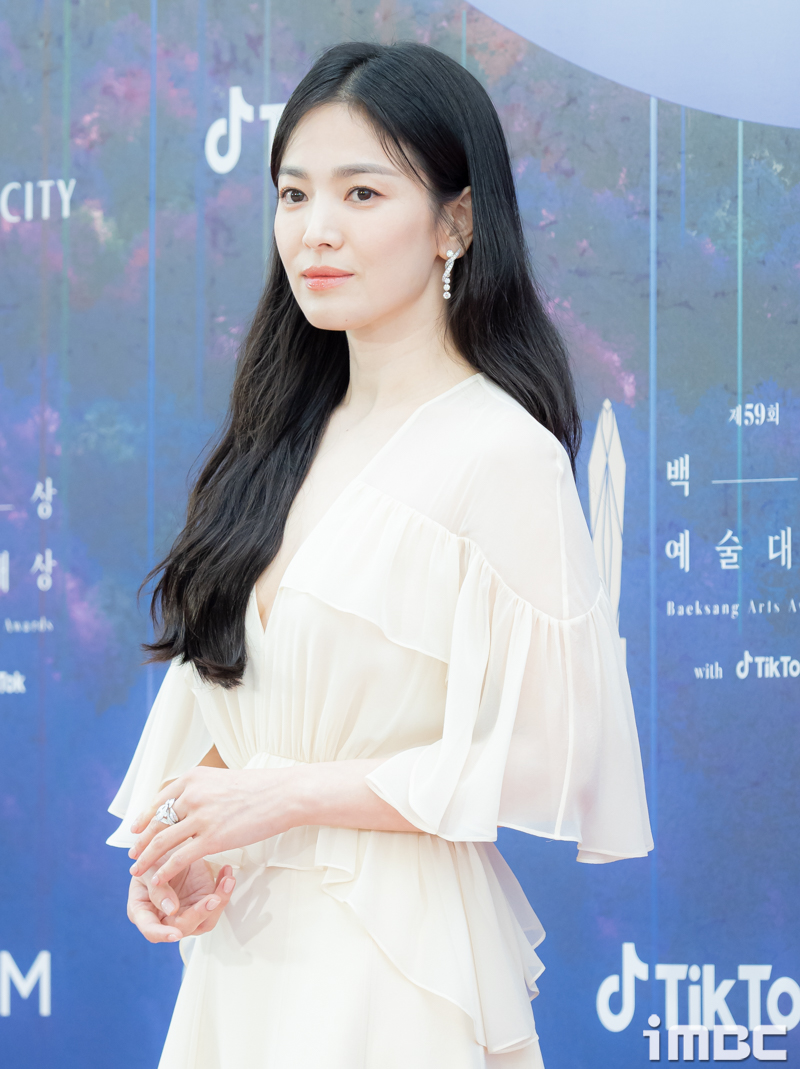 포토] 송혜교, 기품 넘치는 자태 | Mbc연예 | 만나면 좋은 친구 Mbc