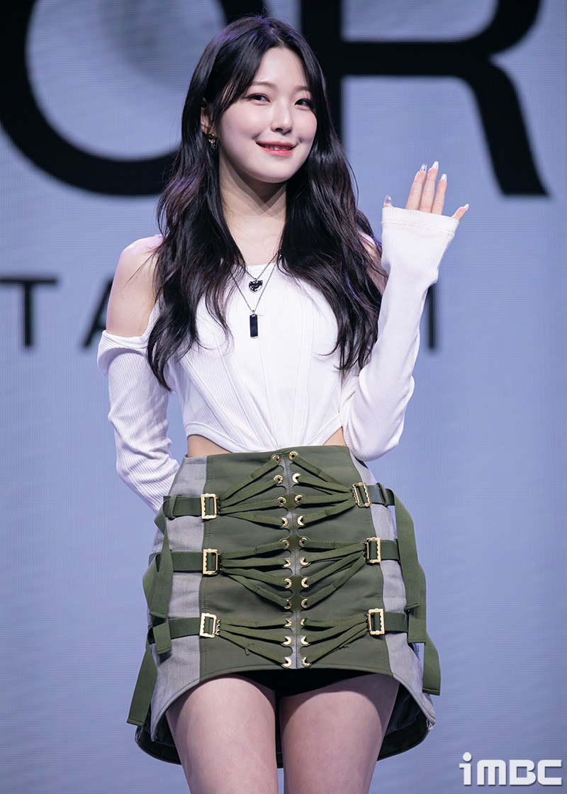 [포토] 프로미스나인 백지헌, 당당한 미소
