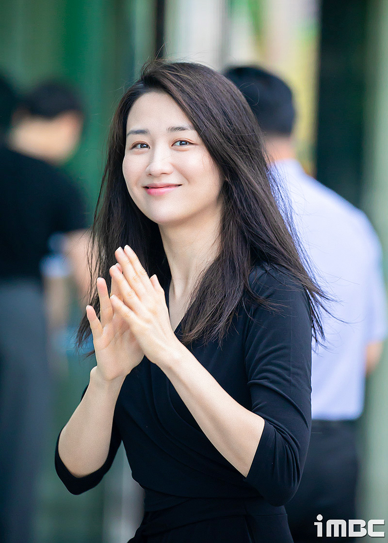 [포토] 박하선, 어디로 가고 싶으신가요?