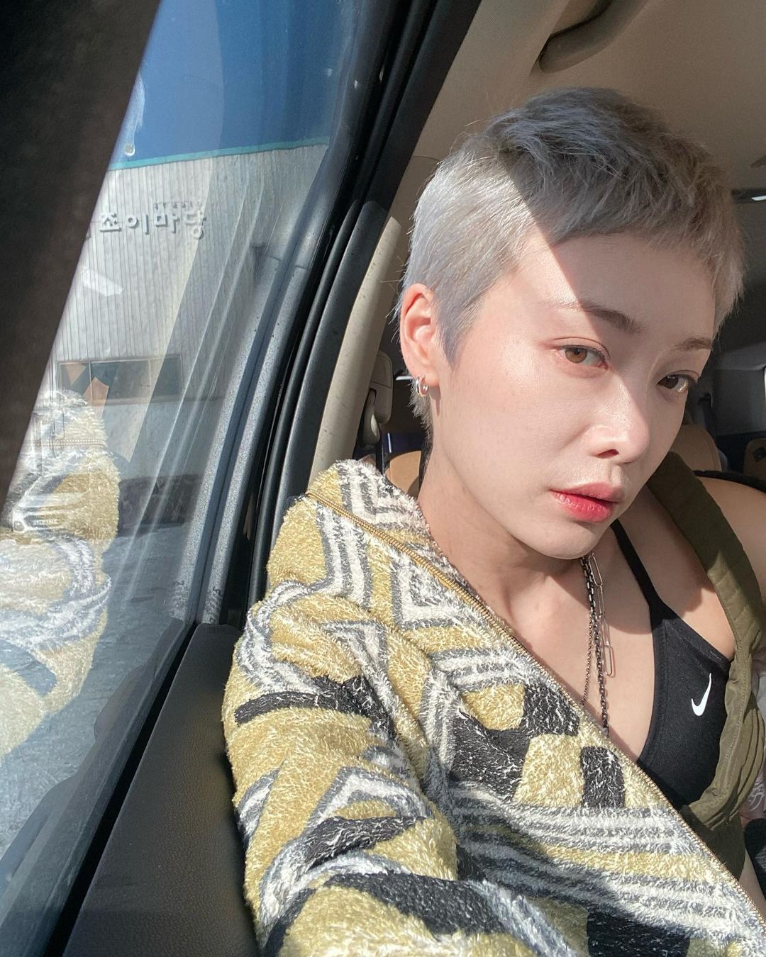 ‘경소문 2’ 김히어라, 고급진 비주얼…명품 셀카 팬들은 ‘심쿵’