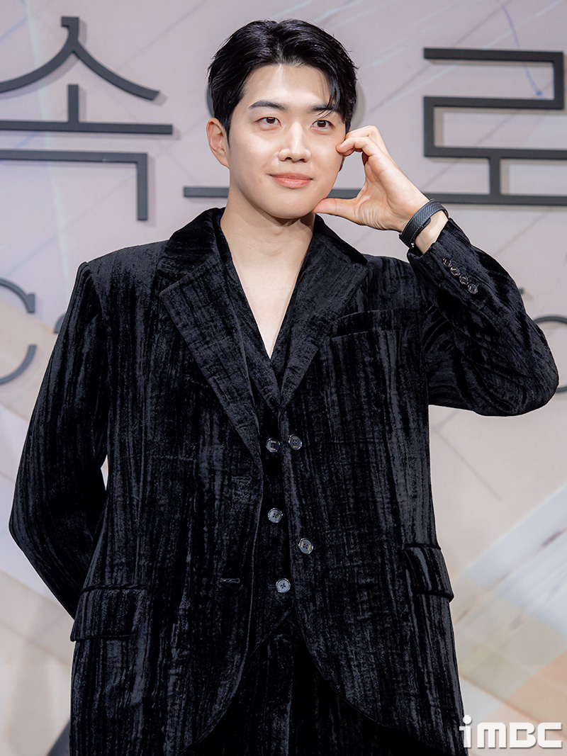 [포토] 강훈, '90년대 감성'