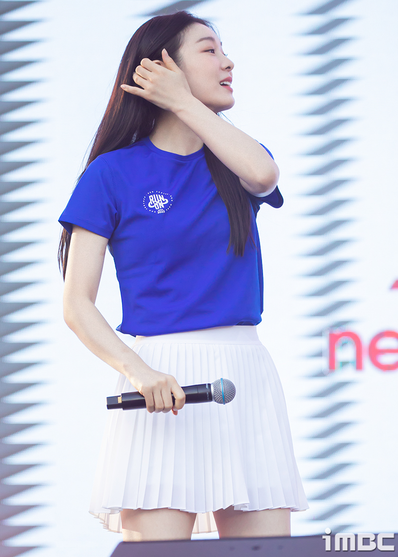 [움짤] 김연아, '여의도 지중해' 이온 청량미